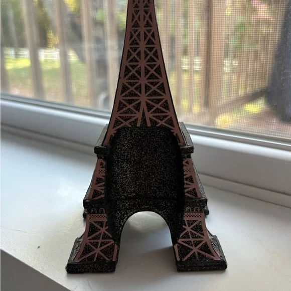Bath & Body Works Black and Pink Eiffel Tower Decor - Picture 3 of 5